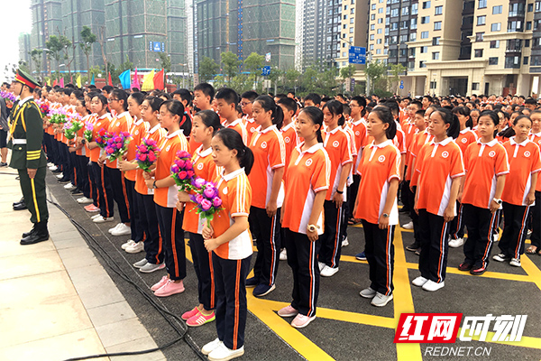 株洲教育添"新丁 市二中初中部校区启用