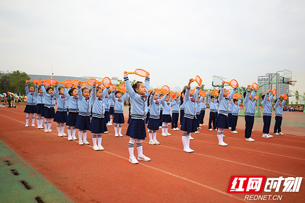 看过来!株洲天元小学运动会开幕式很精彩