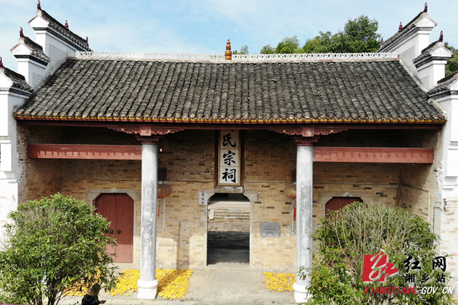 褚公祠,蒋氏宗祠被列为省级文物保护单位