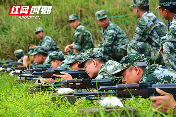 靖州63名民兵参加首次实弹射击训练