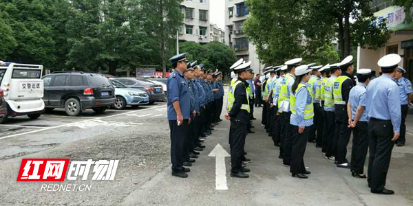 芷江县开展道路客运市场秩序专项整治行动