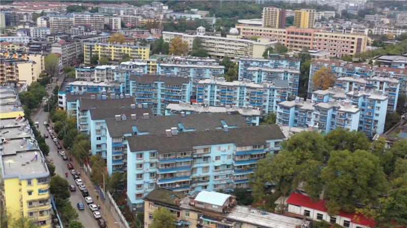 【不忘初心 牢记使命】鹤城区城北街道:铁路老旧小区换新颜