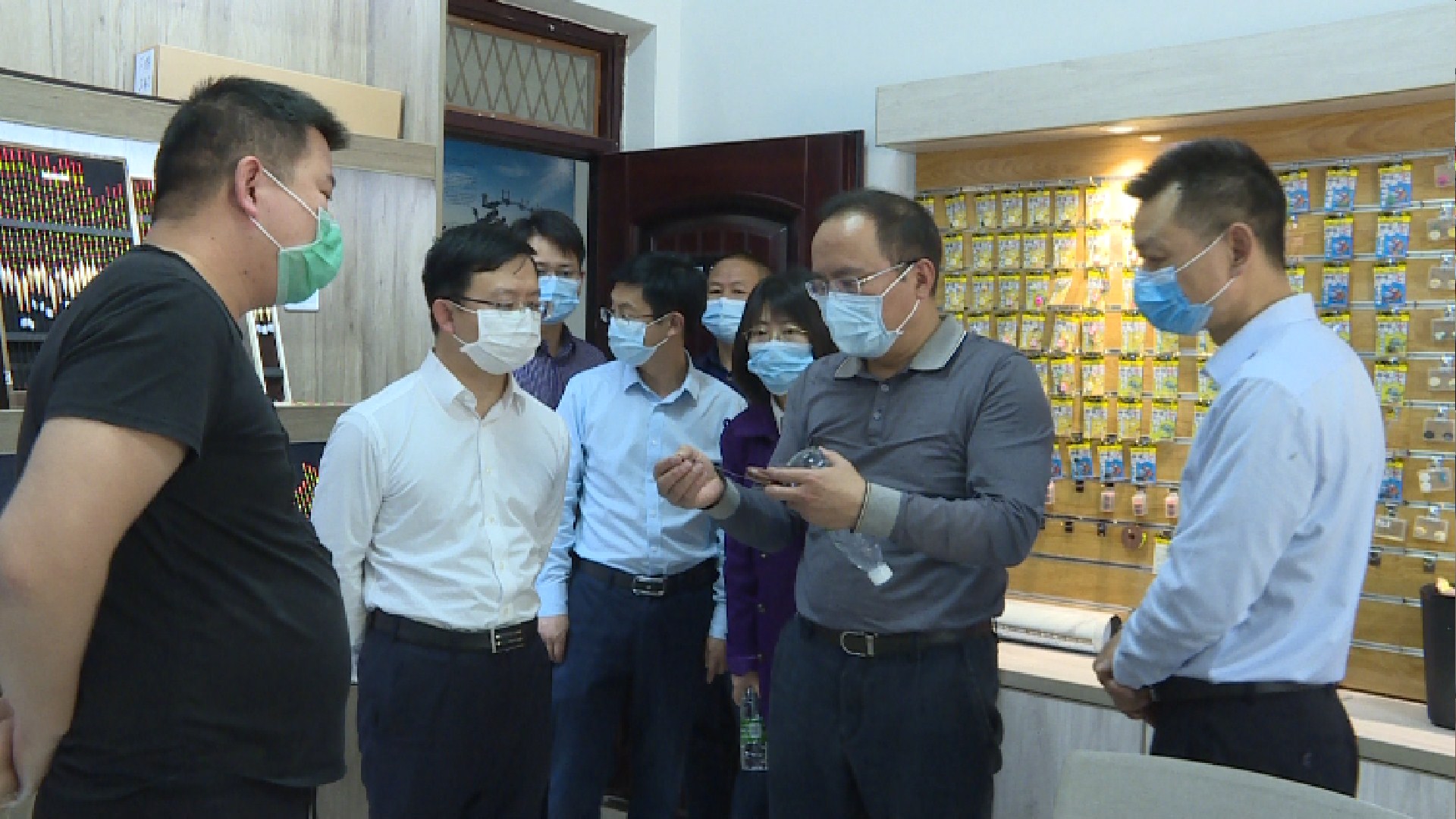 杜中华调研我市易地扶贫搬迁安置点建设情况