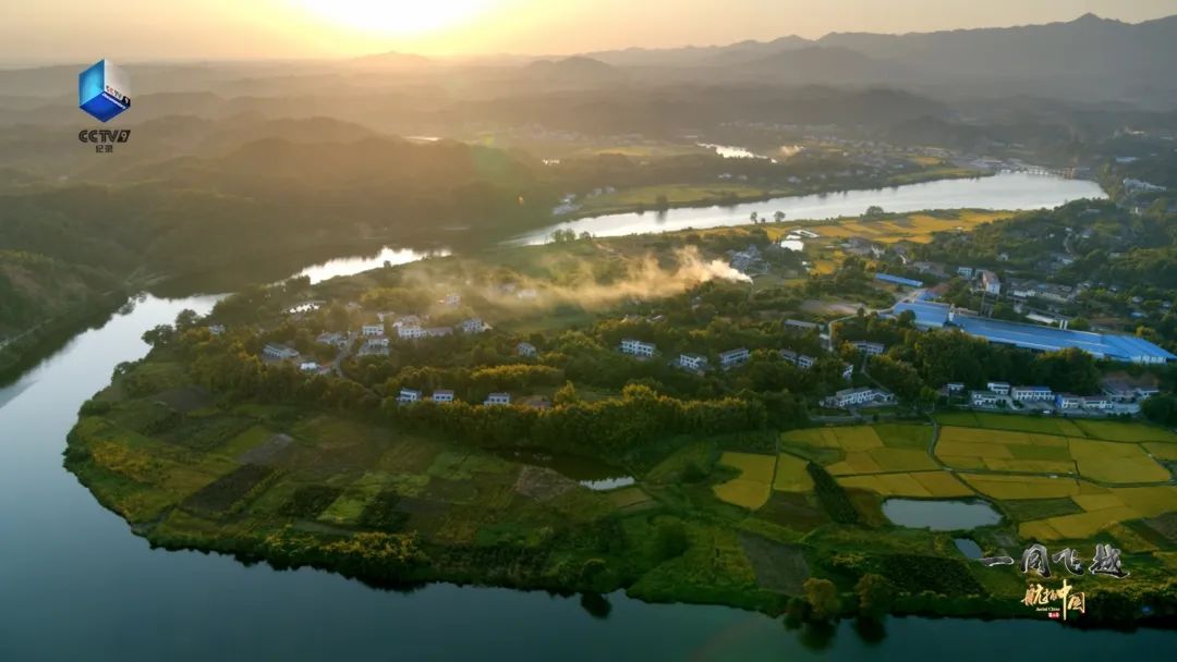 航拍中国之湖南以山河为伴邂逅这片世外桃源