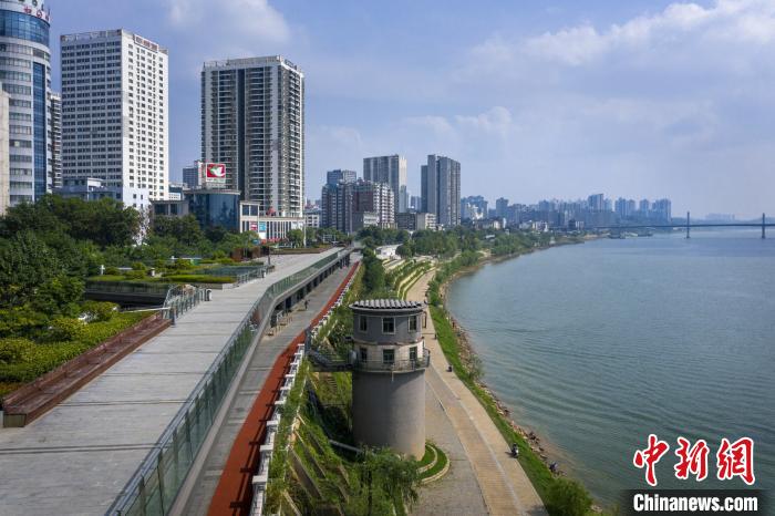 老工业城市株洲变身记:在转型升级中"涅盘重生"