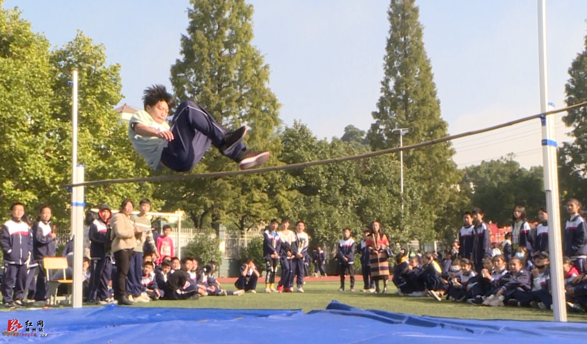 县二中举行校园体育运动节 学生尽情释放速度与激情_部门动态_靖州