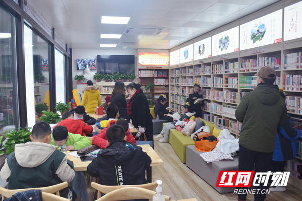 书香麓谷 长沙高新区连开六座"智慧图书馆"