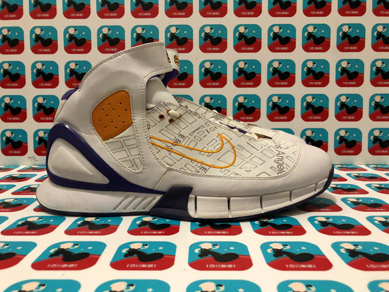 徐亮收藏的zoom huarache 2k5