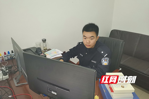 【株洲公安】唐翊:初入警队不胆怯 位轻敢拿重担挑