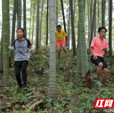 第四届全国定向越野技术训练挑战赛在桃江举行