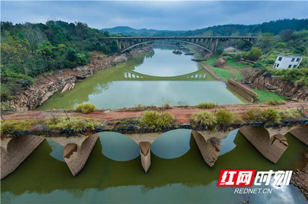 3d85c129-72e9-487a-bde1-eb35f888e88b_??.jpg 3d85c129-72e9-487a-bde1-eb35f888e88b_??.jpg