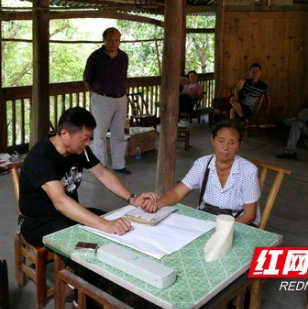 湘西州食药监局打出“组合拳”提高扶贫满意度