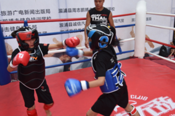 弘扬传统武术文化 “少年武状元”开展格斗竞技