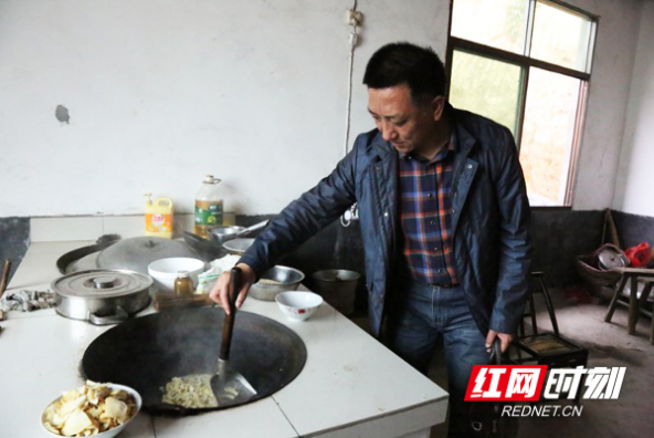 南岳区扶贫人周乐平：我就是村里的一份子