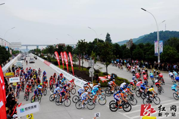 峎山十大旅游互动活动为中国国际自行车赛添彩