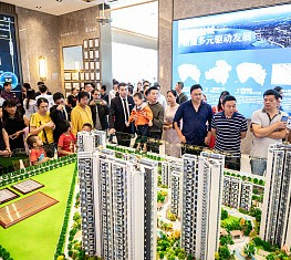 有人甩包袱 有人接盘 房企迎新一轮“洗牌”