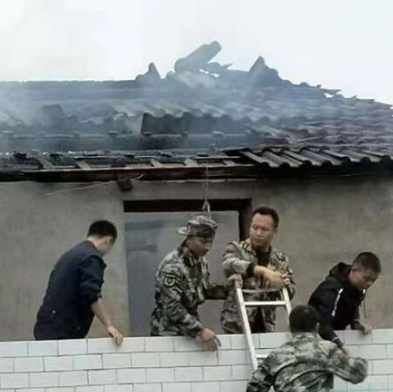熏腊肉需谨慎！桃江一村民家中起火警民紧急扑救
