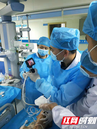 化县人民医院成功开展全县首例纤维支气管镜肺