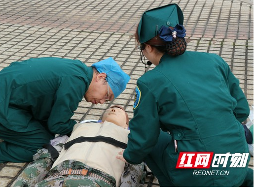 郴州举行硫化氢中毒事件应急联合演练