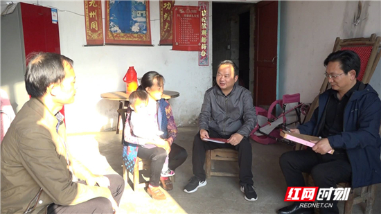 舒洪波1_副本.jpg