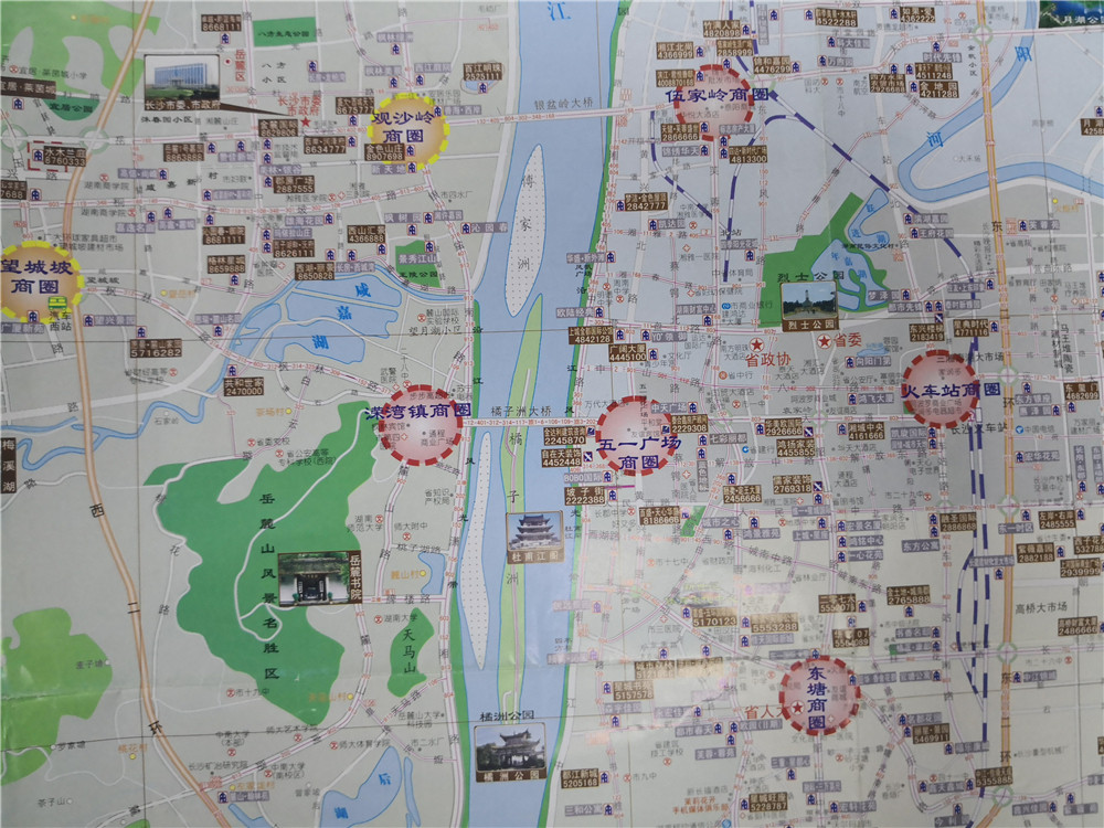 2007年，三环线出现在了楼市地图上，并且首次出现了“商圈”的概念，并用不同的颜色进行区分，标红的城市中心区商圈包括：五一广场商圈、溁湾镇商圈、东塘商圈、火车站商圈、伍家岭商圈等，足见长沙的商业能级开始出现了质的飞跃。