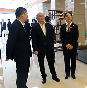 中国银行娄底市乐坪支行迁址开业
