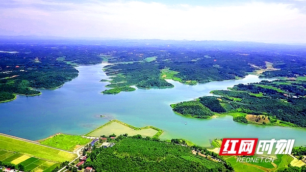 常德经开区石门桥镇"1 n"网格化工作编织民心网