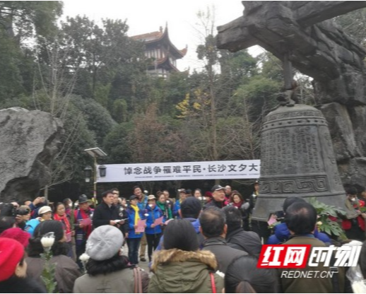 不能忘 不敢忘 长沙市民群众参加国家公祭日悼念活动