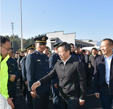 马安高速今日通车 安化脱贫攻坚再提速