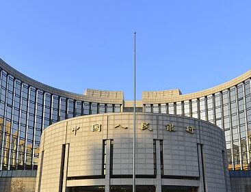 中国央行为何连夜“定向降息”？