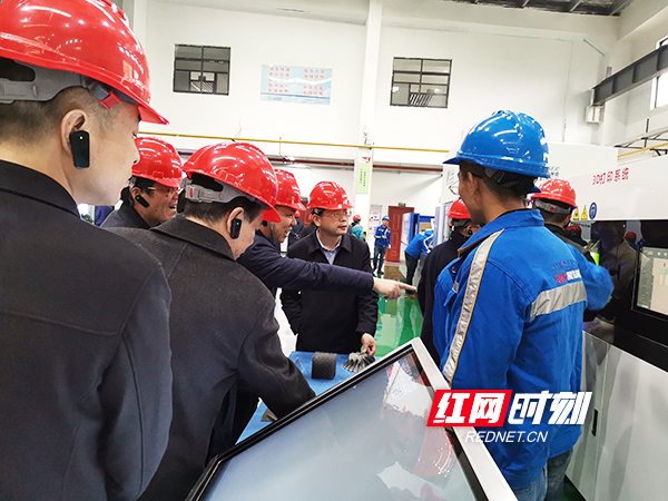 湖南大族激光智能制造基地领会学习智能制造强劲动能和独特魅力；.jpg