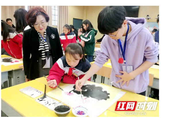 韩国河东小学师生来崇实小学南校开展文化交流活动