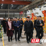 【观察】省委经济工作会议前组团参访企业，与去年有何不同