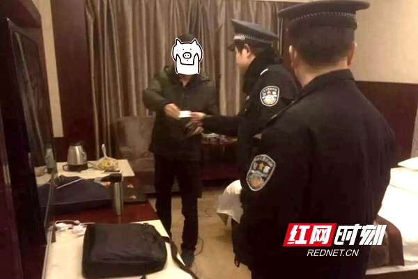  大祥公安分局开展“两会”安保暨打击毒品犯罪统一清查行动