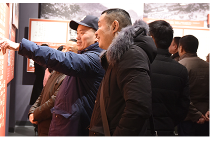 张家界市纪委：传承红色基因 凝聚前行力量