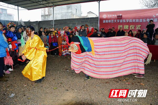 江华涛圩镇获“全国民族团结进步创建示范单位”殊荣