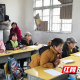 社区盘活资源开展助学 让精准扶贫落地生根