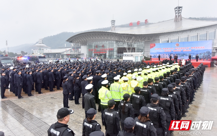 1、活动现场.jpg 1、活动现场.jpg