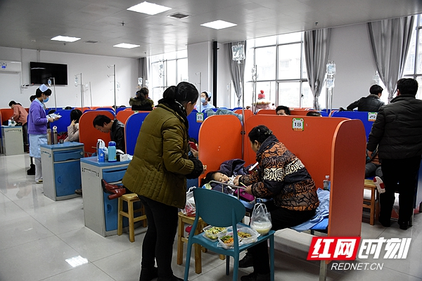 湘潭:专家教你应对冬春季流感流行期