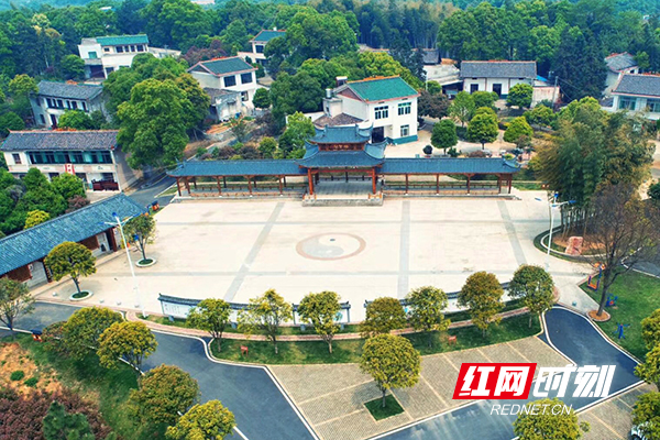 4.pic_hd.jpg 4.pic_hd.jpg