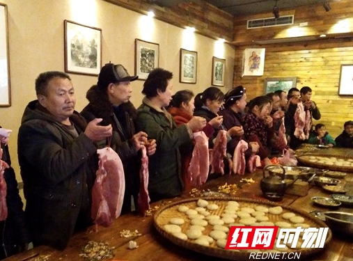 绥宁上堡侗寨年味渐浓 腊八节前庆丰年