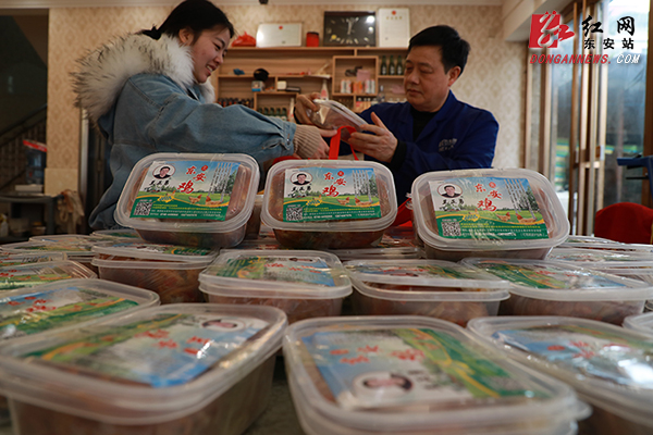 东安鸡“飞”全国