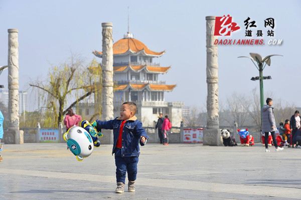 好嗨哟出太阳啦！道县市民尽情享受冬日暖阳