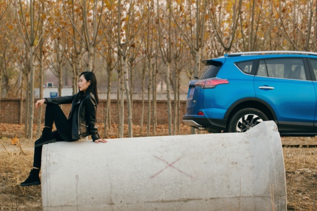 在异乡最冷的时节 还好有你的陪伴