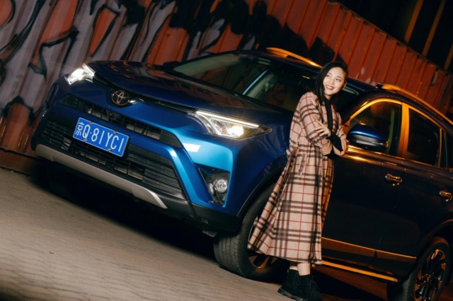 在异乡最冷的时节 还好有你的陪伴