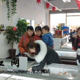 翠竹园小学举行“小小收银员”社会实践活动