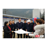 袁美南深入武陵源区调研“张家界千古情”项目