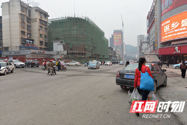 解放路、北正街路口交通现状.jpg