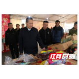 向慈庸检查春节市场经营秩序及环境卫生工作