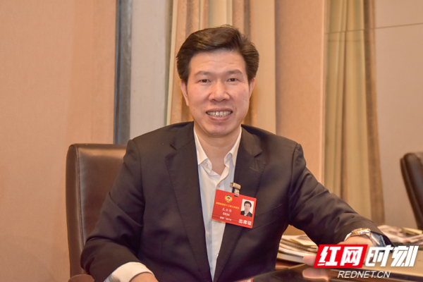 委员声音丨王云华:加强湖南仿制药一致性评价政策支持力度 - 时刻